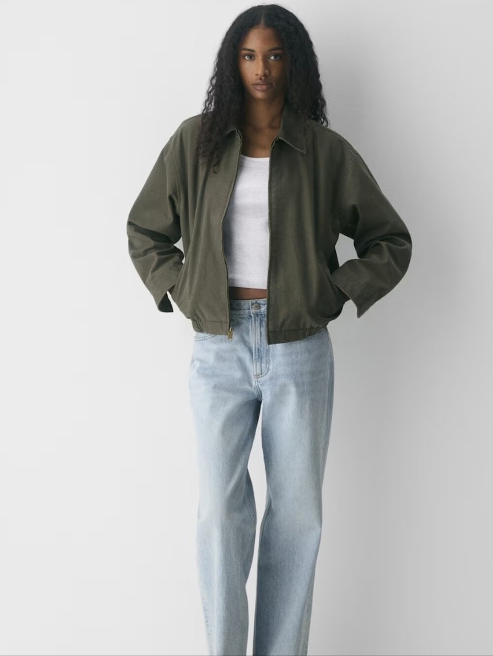 Aritzia TNA Caddie Blouson Jacket